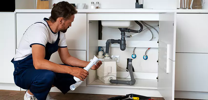 Plumbers for Frozen Pipes in Woburn